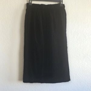Chaus Elegant Black Velour Midi Skirt
